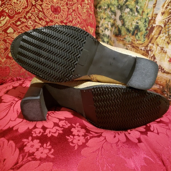 Rock and Roll  Front Lace Up Boots - Picture 3 of 8